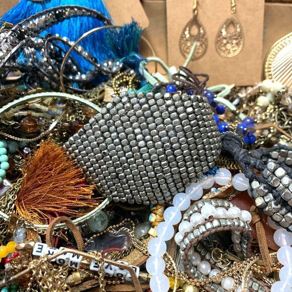 Boho Chic Jewelry Bulk Lot – 1 LB Bundle Of Wearable Jewelry Mixed Styles - Picture 7 of 8